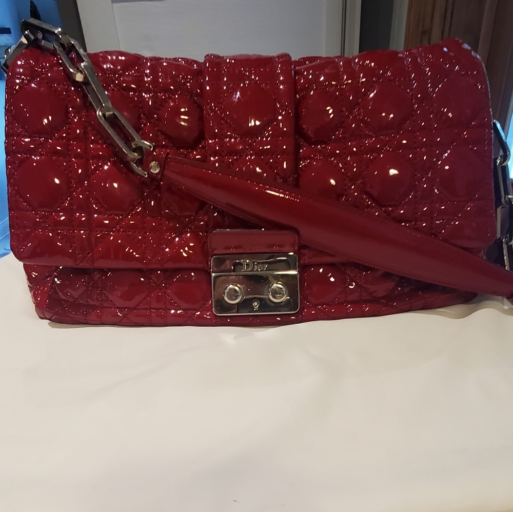 Hand bag